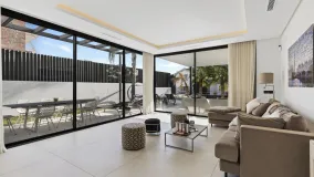 Villa for sale in San Pedro de Alcantara