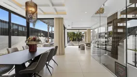 Villa for sale in San Pedro de Alcantara