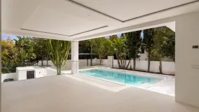 For sale Guadalmina Alta villa with 6 bedrooms