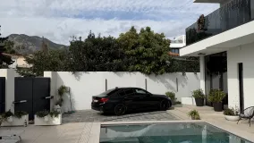 Buy 5 bedrooms villa in Benalmadena Costa