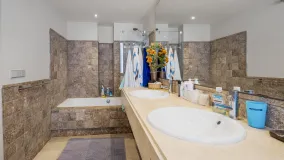 Buy 3 bedrooms duplex penthouse in Los Flamingos Golf