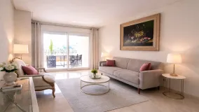 2 bedrooms apartment in Nueva Andalucia for sale