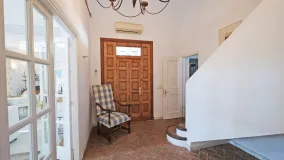 Benahavis Centro villa for sale