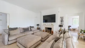 Villa with 4 bedrooms for sale in Paraiso Medio