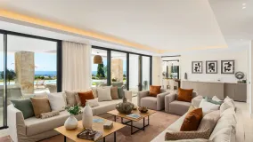 Se vende villa en El Herrojo de 8 dormitorios