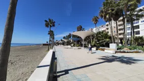 Se vende adosado en Estepona con 5 dormitorios