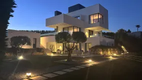 Monte Mayor villa for sale