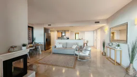 Apartamento planta baja con 3 dormitorios en venta en Cascadas de las Lomas