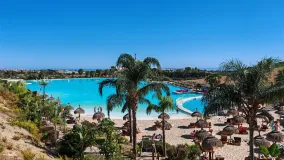 Apartamento planta baja a la venta con 2 dormitorios en Alcazaba Lagoon