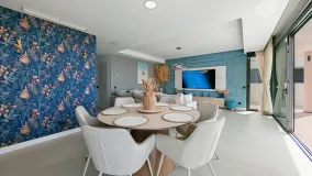 Buy 3 bedrooms duplex penthouse in Los Altos de los Monteros