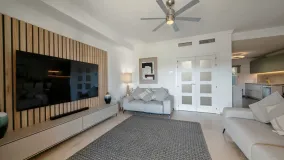 Buy town house in Riviera del Sol with 4 bedrooms