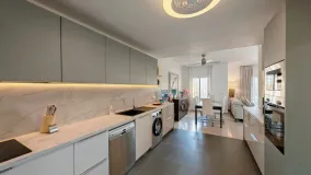 Buy town house in Riviera del Sol with 4 bedrooms