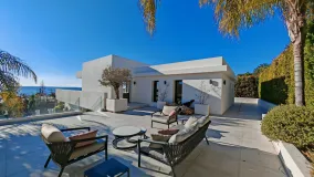 5 bedrooms villa for sale in El Chaparral