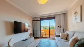 Apartment for sale in Benahavis