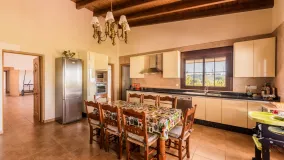 Comprar villa con 3 dormitorios en El Padron