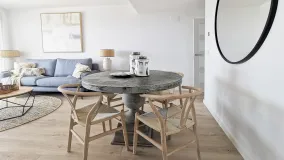 Buy apartment in Estepona