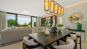 Villa for sale in La Quinta with 6 bedrooms