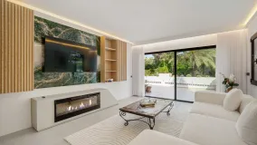 Apartamento a la venta en Marbella Ciudad con 3 dormitorios