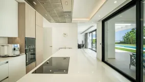 Villa a la venta en Los Flamingos con 5 dormitorios