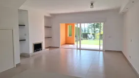 Town house for sale in Paraiso Alto