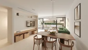 Apartamento planta baja en venta en Estepona Este