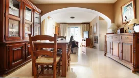 Nueva Andalucia, apartamento planta baja en venta de 3 dormitorios