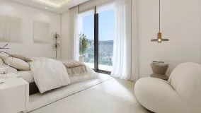 For sale semi detached villa in Estepona