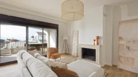 For sale 3 bedrooms town house in Azata Golf