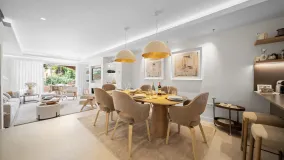 Town house in El Palmeral for sale