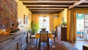 3 bedrooms town house for sale in Benahavis