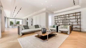 Las Lomas del Marbella Club villa for sale