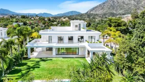 Las Lomas del Marbella Club villa for sale