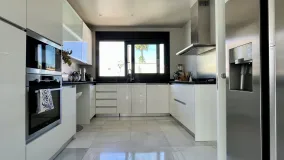 For sale villa with 5 bedrooms in Marbesa