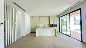 Buy La Fuente villa with 4 bedrooms