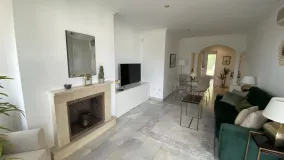 For sale 2 bedrooms apartment in Señorio de Aloha