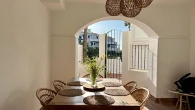 Ground floor apartment in Las Arenas for sale