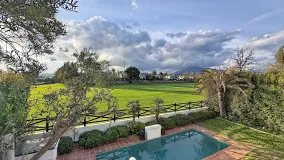 Villa a la venta en Guadalmina Alta
