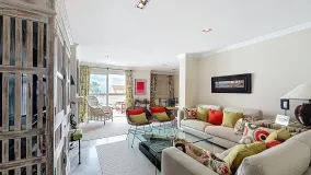 5 bedrooms Guadalmina Baja apartment for sale