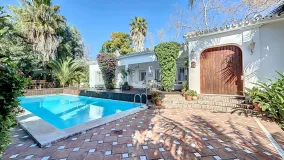 Villa con 3 dormitorios en venta en Guadalmina Alta