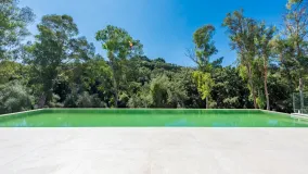 For sale 5 bedrooms villa in Zona F