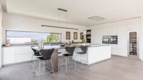 Villa with 5 bedrooms for sale in Zona F