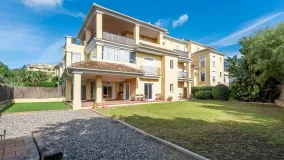 For sale ground floor apartment in Pueblo Nuevo de Guadiaro with 2 bedrooms