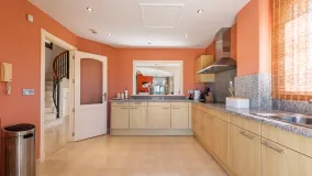 Duplex penthouse with 3 bedrooms for sale in San Roque Club