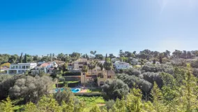 Villa for sale in Sotogrande Costa Central with 5 bedrooms