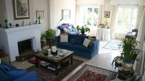 Villa en venta de 4 dormitorios en Valderrama Golf