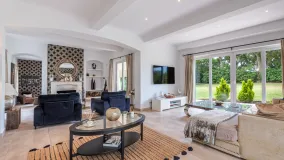 Villa for sale in Sotogrande Costa Central with 5 bedrooms
