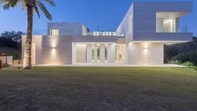 Villa for sale in Zona F