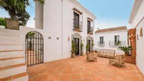 4 bedrooms town house in Las Lomas del Marbella Club for sale