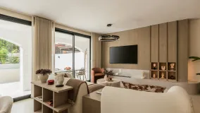 For sale town house with 4 bedrooms in San Pedro Playa