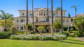 For sale Las Alamandas apartment